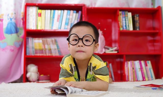 Brillen fuer Kleinkinder Was tun, wenn ein Kleinkind eine Brille braucht?