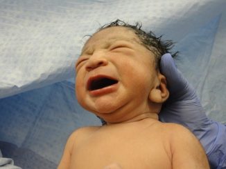 Kopfumfang bei der Geburt – ein wichtiges Indiz fuer die Gesundheit Ihres Babys