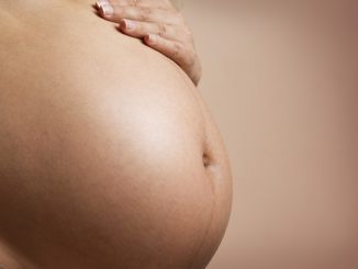 Stoerende Rippenschmerzen in der Schwangerschaft